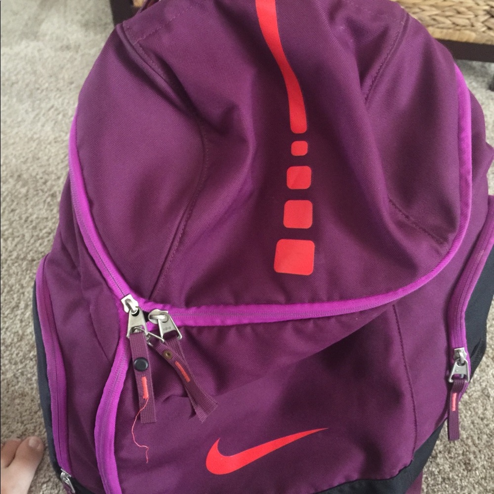 Nike elite basketball bag